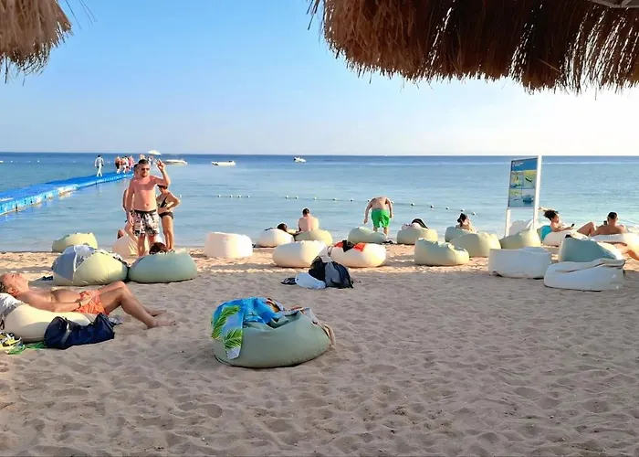 Hills Coral Reef Paradise Szálloda