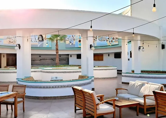Hills Coral Reef Paradise Szálloda 5*