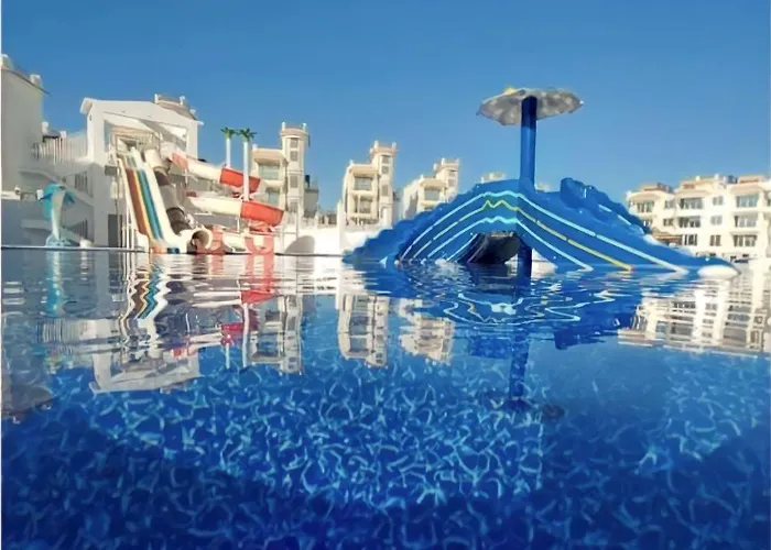 Hills Coral Reef Paradise 5*
