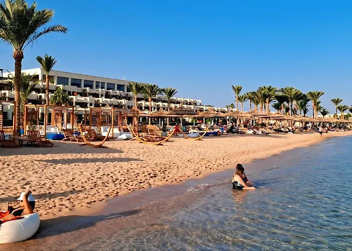 Hills Coral Reef Paradise Szálloda 5*