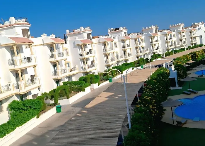 Szálloda Hills Coral Reef Paradise 5*