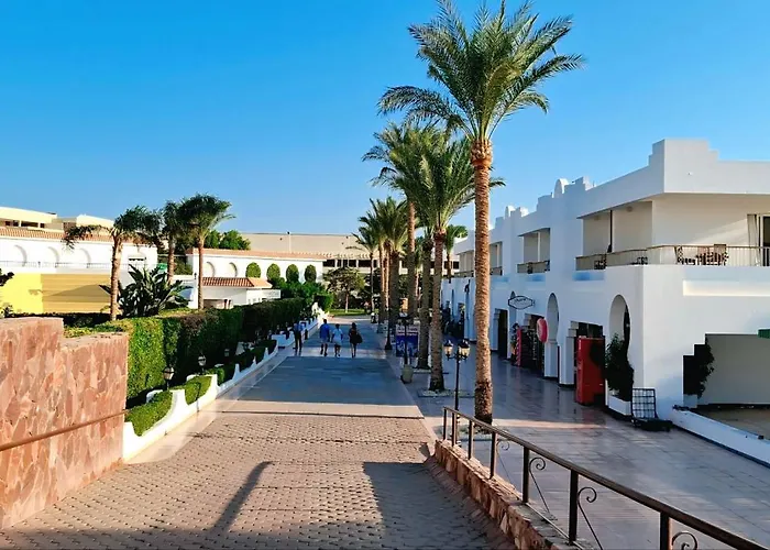 Szálloda Hills Coral Reef Paradise 5*