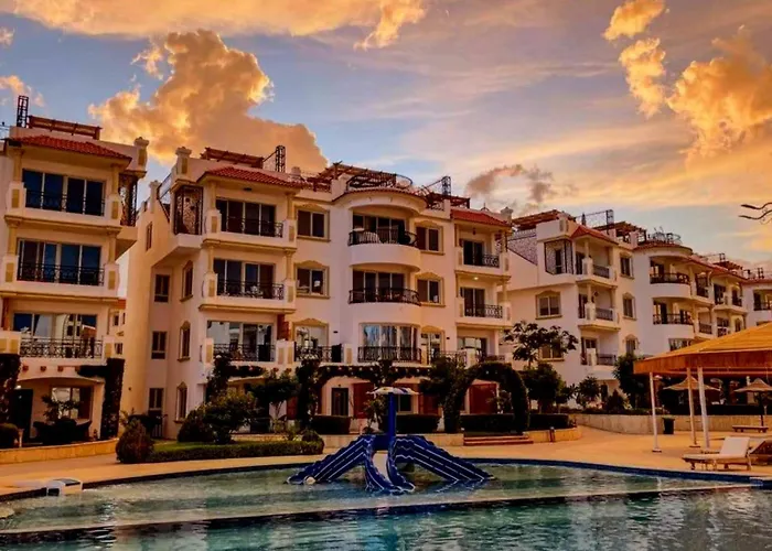 Hills Coral Reef Paradise Szálloda 5*